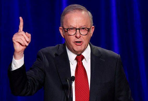 Albanese Apologises After Kylie Minogue Podcast Remarks Spark Backlash