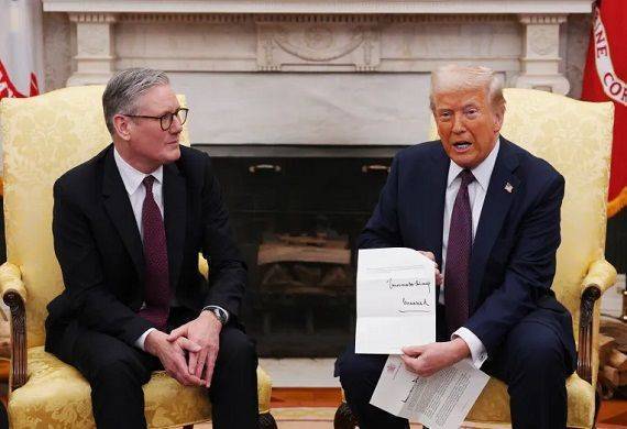 Starmer Speaks with Trump After Iran Strikes Row Tests UK-US Ties